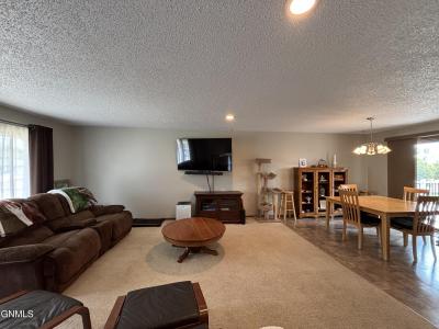 107 10th Street, Beulah, Dakota Do Norte 58523, Estados Unidos