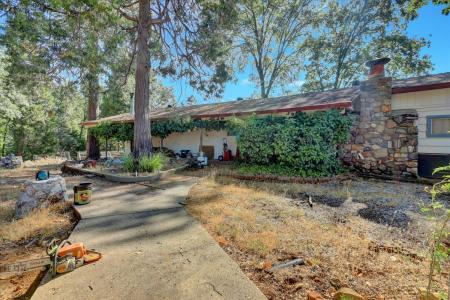 10026 Beauview Road, Grass Valley, California 95945, USA