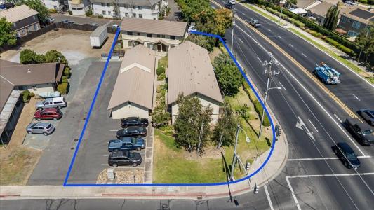 15 Willowood Drive, Oakdale, California 95361, Estados Unidos