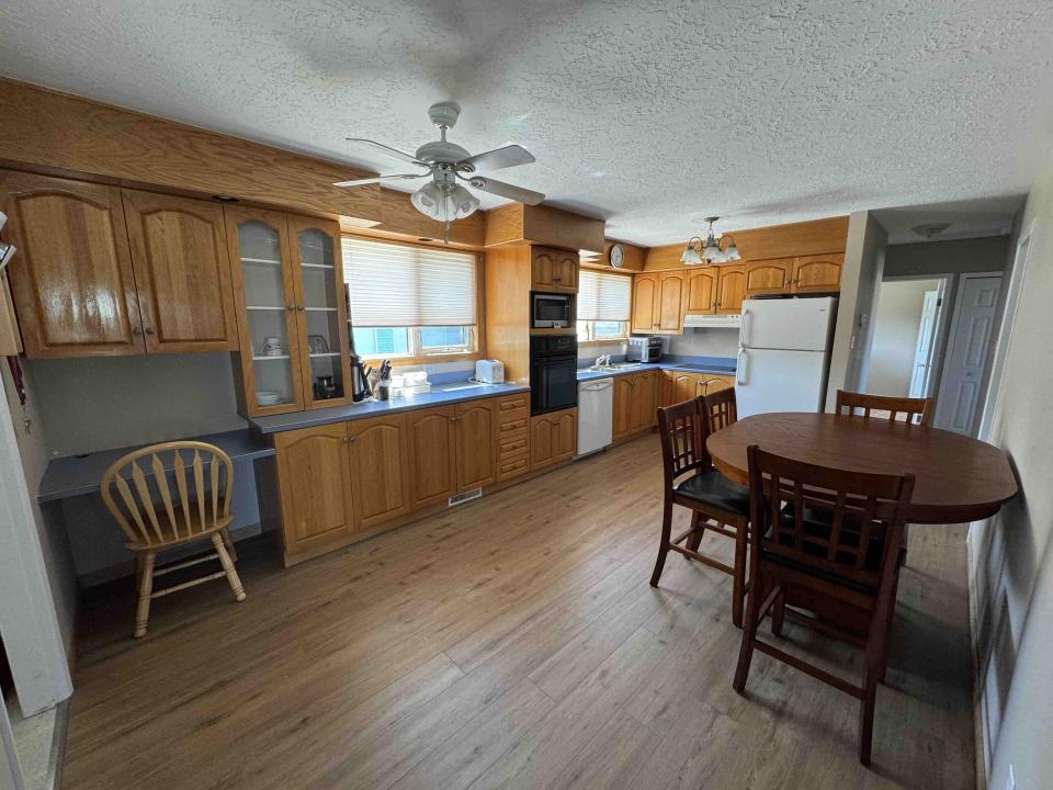 25 Beaver Crescent, Hay River, Territorios Del Noroeste X0E 0R7, Canadá