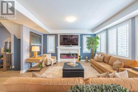 531 CLAYTON AVENUE, Peterborough North (north), 安大略省 K9K 0G3, 加拿大