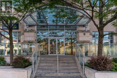 9 GEORGE STREET NORTH, Brampton (downtown Brampton), Ontario L6X 0T6, Canada
