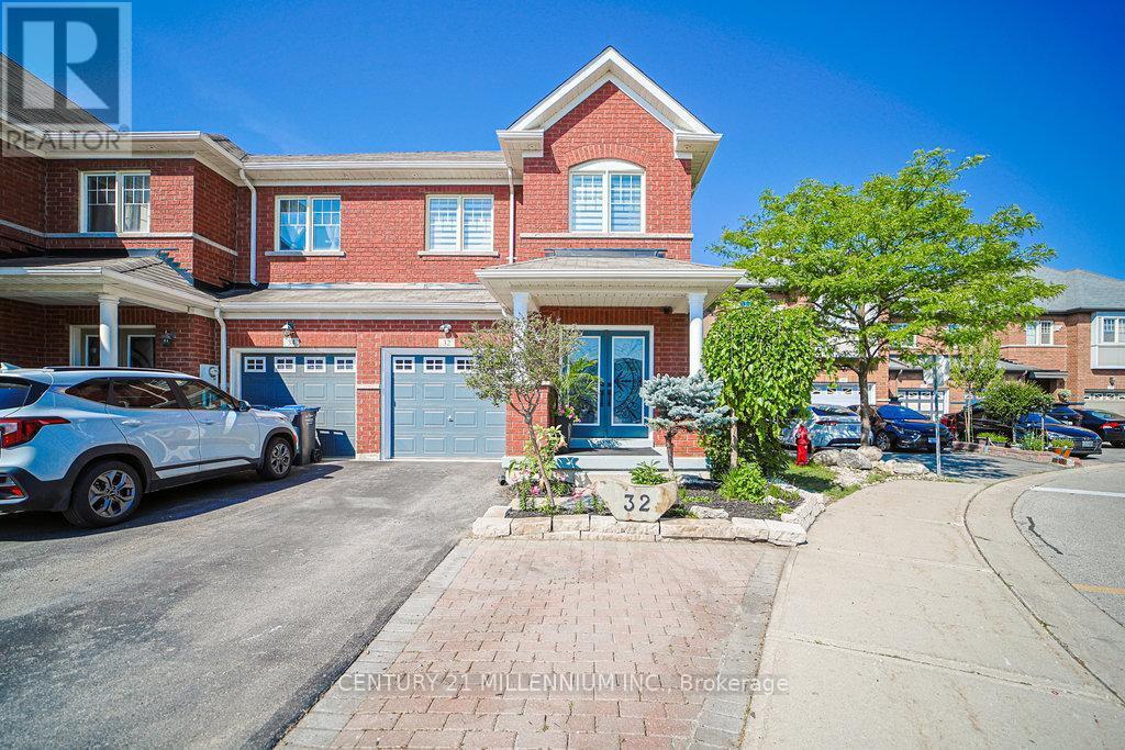 32 DAVENHILL ROAD, Brampton (bram East), אונטריו L6P 3E1, קנדה