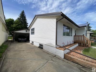 5220 49 STREET, Willingdon, Alberta T0B 4R0, Canada