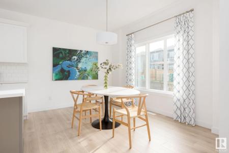 4019 208 STREET NW, Edmonton, Alberta T5Z 0T8, Kanada