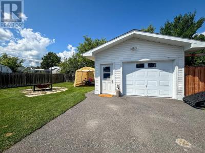 391 CECIL STREET, Temiskaming Shores, Ontario P0J 1K0, Canada