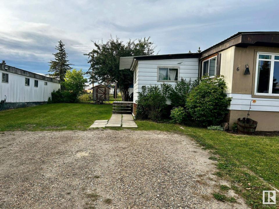 5424 48A AVENUE, Drayton Valley, Alberta T7A 1J8, Kanada