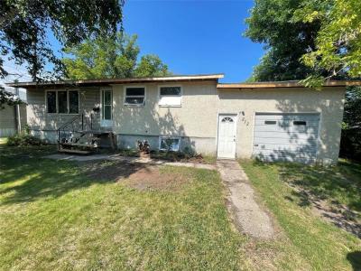 212 DUNCAN STREET, Glenboro, Manitoba R0K 0X0, Canada