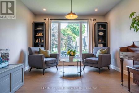 1313 PATRICIA PLACE, Cornwall, Ontario K6H 6X9, Canada
