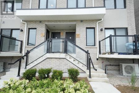1695 DERSAN STREET, Pickering (duffin Heights), 安大略省 L1X 0S9, 加拿大