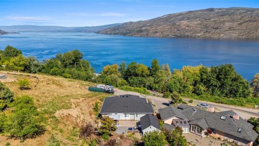 4622 PRINCETON AVENUE, Peachland, كولومبيا البريطانية V0H 1X7, كندا