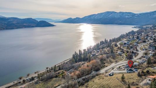 4622 PRINCETON AVENUE, Peachland, كولومبيا البريطانية V0H 1X7, كندا