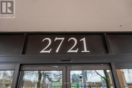 2721 VICTORIA PARK AVENUE, Toronto (l'amoreaux), Ontario M1T 3N6, CANADÁ
