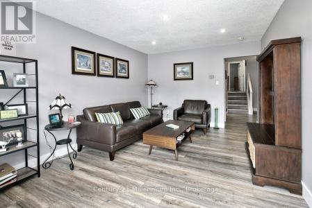 20 LESLIE DRIVE, Collingwood, Ontario L9Y 4P2, Canada