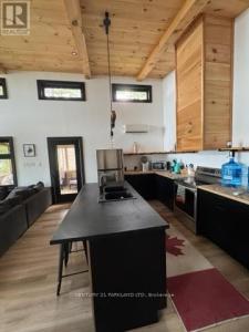 54 FOX ISLAND ROAD, Georgina Islands (fox Island), Ontario L0E 1R2, Kanada