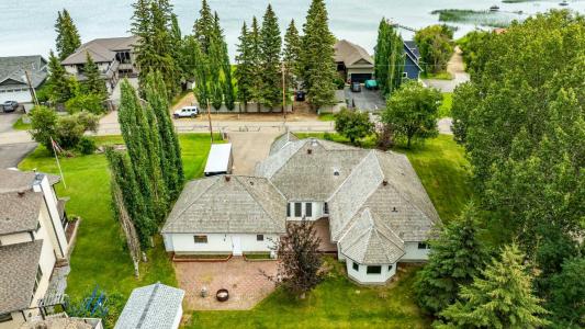 2 GRAND AVENUE, Norglenwold, Alberta T4S 1S5, Canada