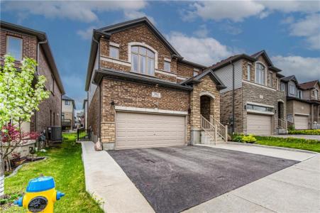 382 BEECHDROPS DRIVE, Waterloo, Ontario N2V 0E8, Canada