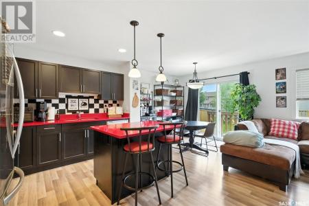 118 901 4TH STREET S, Martensville, Saskatchewan S0K 2T1, Canada