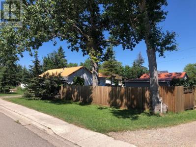 2319 23 STREET, Nanton, Alberta T0L 1R0, CANADÁ