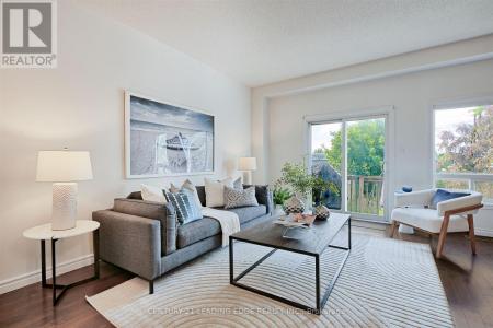 64 THORNWAY AVENUE, Vaughan (brownridge), Ontario L4J 7Z5, Canadá