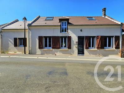 Estrees St Denis, Picardie 60190, Pháp