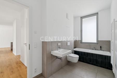 Berlin, Berlin 12207, Germany