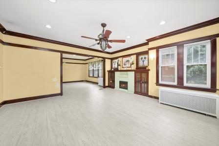 5019 N Kostner Avenue, Chicago, Illinois 60630, Amerika Birleşik Devletleri