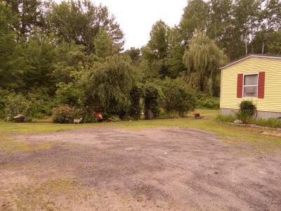 4 Brackett Hill Road, Alfred, Maine 04002, USA