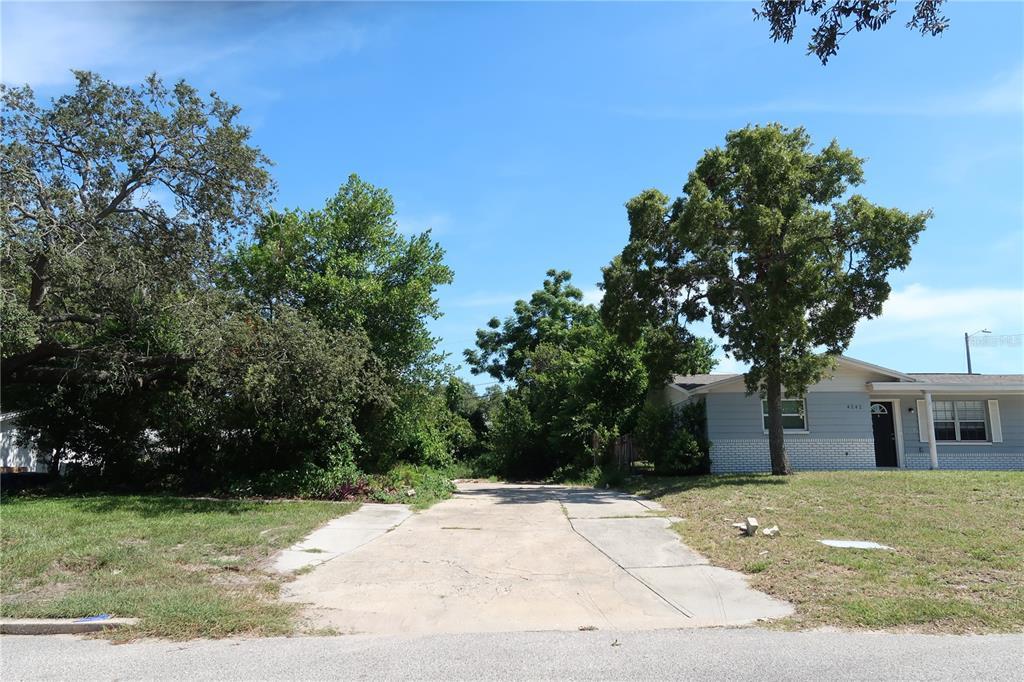 4250 Oak Bluff Avenue, Holiday, Floride 34691, États-Unis