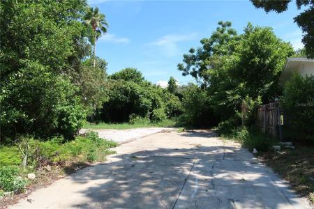 4250 Oak Bluff Avenue, Holiday, Floride 34691, États-Unis