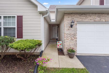 12050 Baneberry Unit 10 Drive, Roscoe, Illinois 61073, Estados Unidos