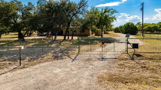 129 N Rolling Oaks Ln, Harper, Teksas 78631, USA