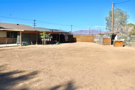 22465 Standing Rock Avenue, Apple Valley, Kalifornien 92307, USA