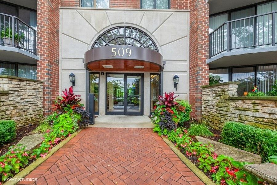 509 Aurora Avenue , 409, Naperville, Illinois 60540, Amerika Birleşik Devletleri