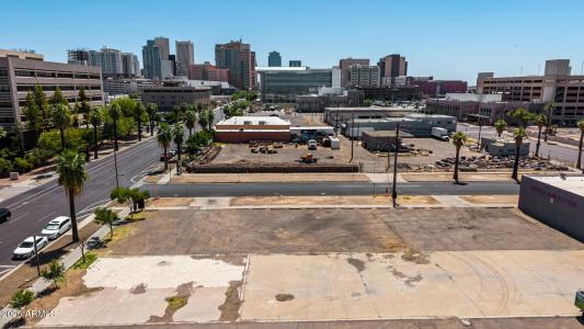 901 W WASHINGTON Street 1, Phoenix, Arizona 85007, USA