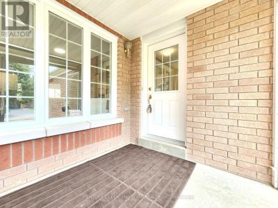 86 QUINCE CRESCENT, Markham (rouge River Estates), Ontario L3S 3T2, Canada