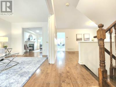 86 QUINCE CRESCENT, Markham (rouge River Estates), Ontario L3S 3T2, Canada