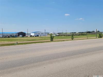 5504/5506/5508 46TH STREET, Macklin, Saskatchewan S0L 2C0, Canada