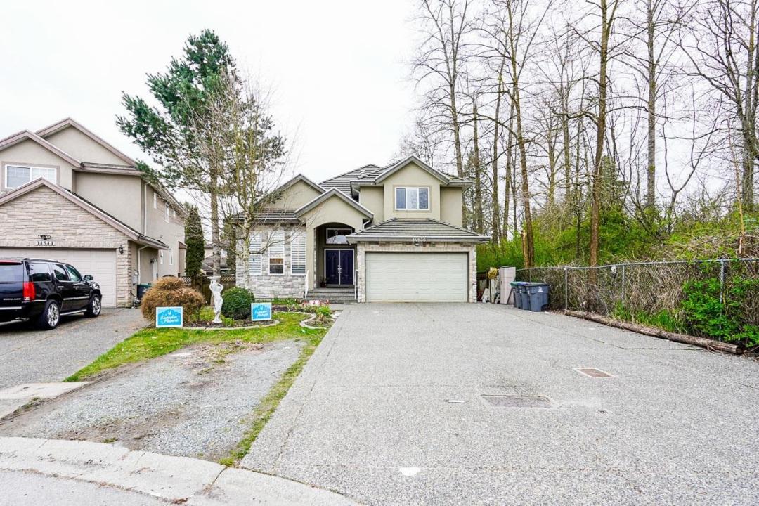 14536 83 AVENUE, Surrey, Colombia Británica V3S 0N6, Canadá