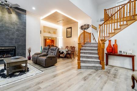 14536 83 AVENUE, Surrey, Colombia Británica V3S 0N6, Canadá
