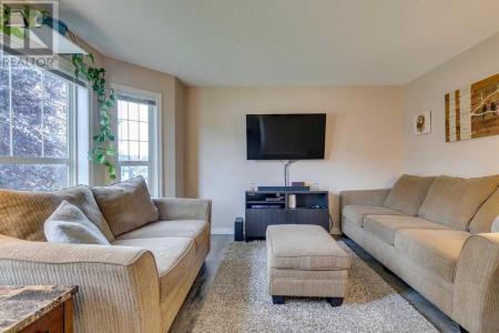 88 CRYSTAL SHORES CRESCENT, Okotoks, 阿爾伯塔 T1S 2B5, 加拿大
