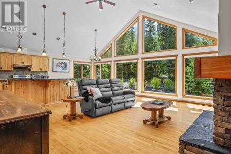 108 CASALE PLACE, Canmore, Alberta T1W 3G2, Canada