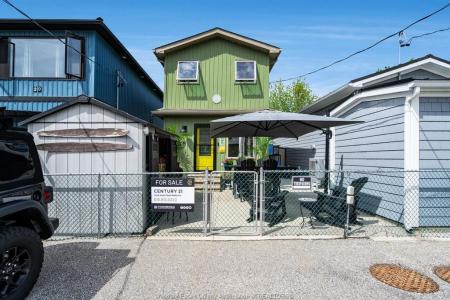 1192 SHORELINE AVENUE, Lakeshore, Ontario N0R 1A0, Canadá