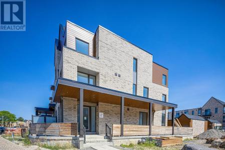 55 HOOYO TERRACE, Toronto (englemount-lawrence), Ontario M6A 0G1, Canada