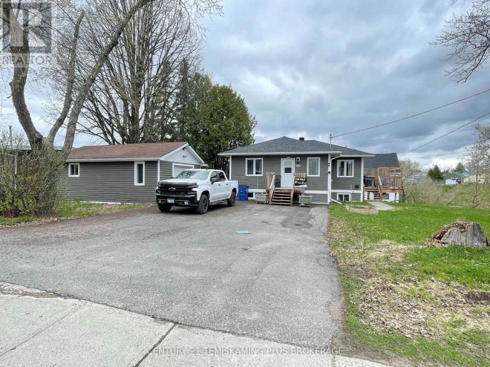 116 PAGET STREET NORTH, Temiskaming Shores (new Liskeard), Ontario P0J 1P0, Kanada