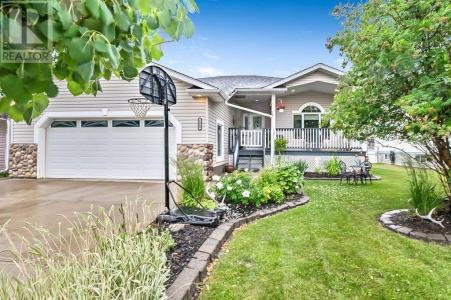 1049 3 STREET SOUTHWEST, Diamond Valley, Alberta T0L 0H0, Canada