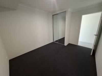 12B Hopetoun Drive, Eglinton, WA 6034, Australia