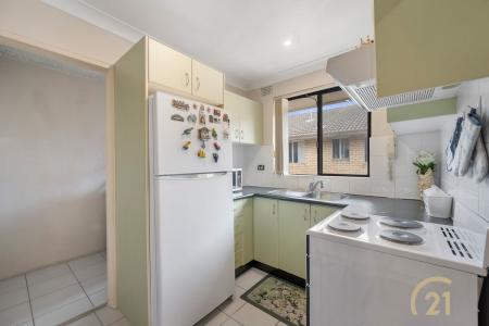 8/71 Nelson Street, Fairfield, NSW 2165, Úc