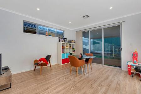 10A John Street, Hillcrest, SA 5086, Australia