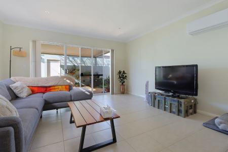 52 Waterfront Parkway, Shoalwater, WA 6169, Australia